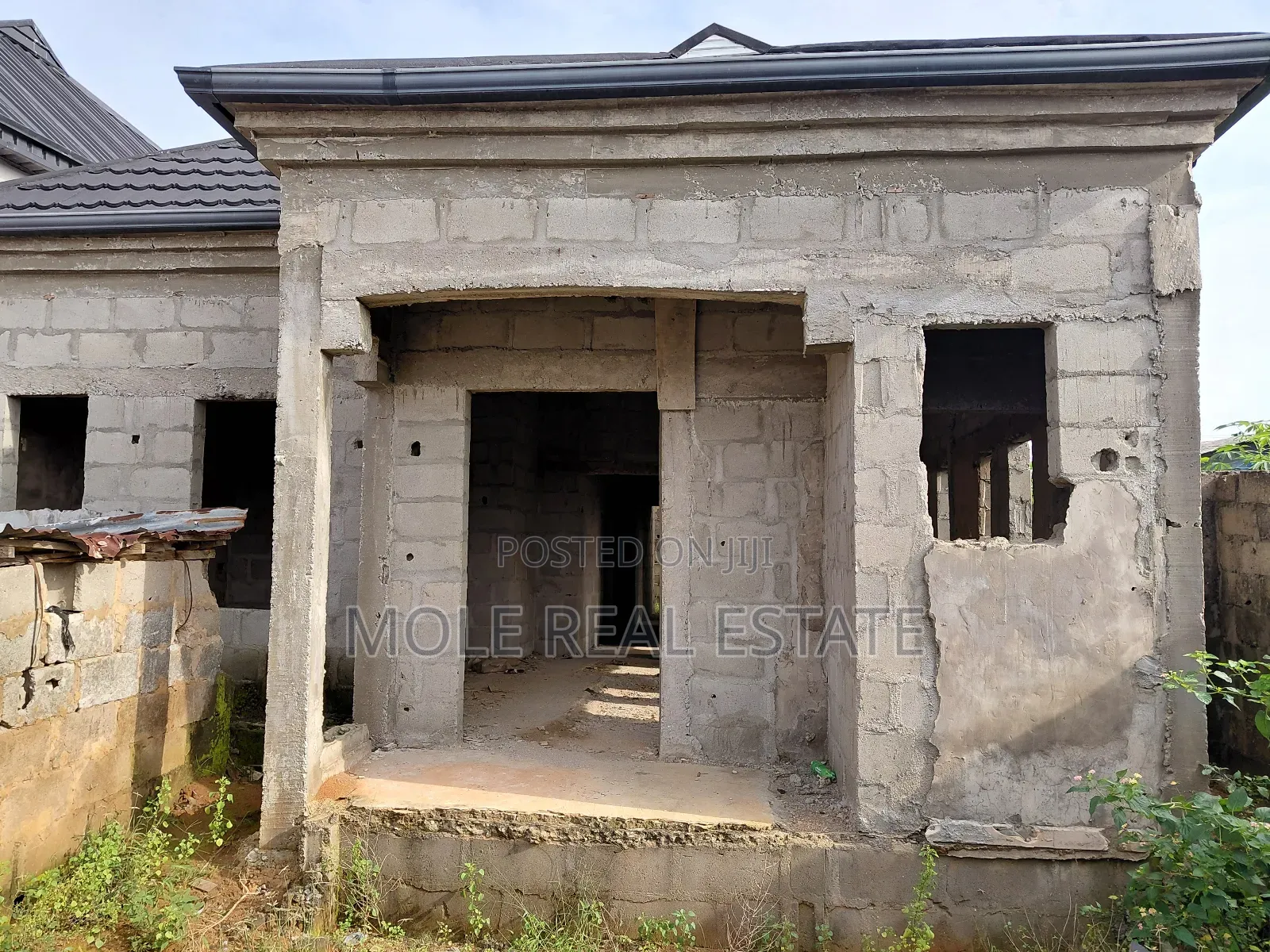 5 Plots of Land Ibafo Bustop Facing Rd Lagos Ibadan Expressway in Obafemi-Owode