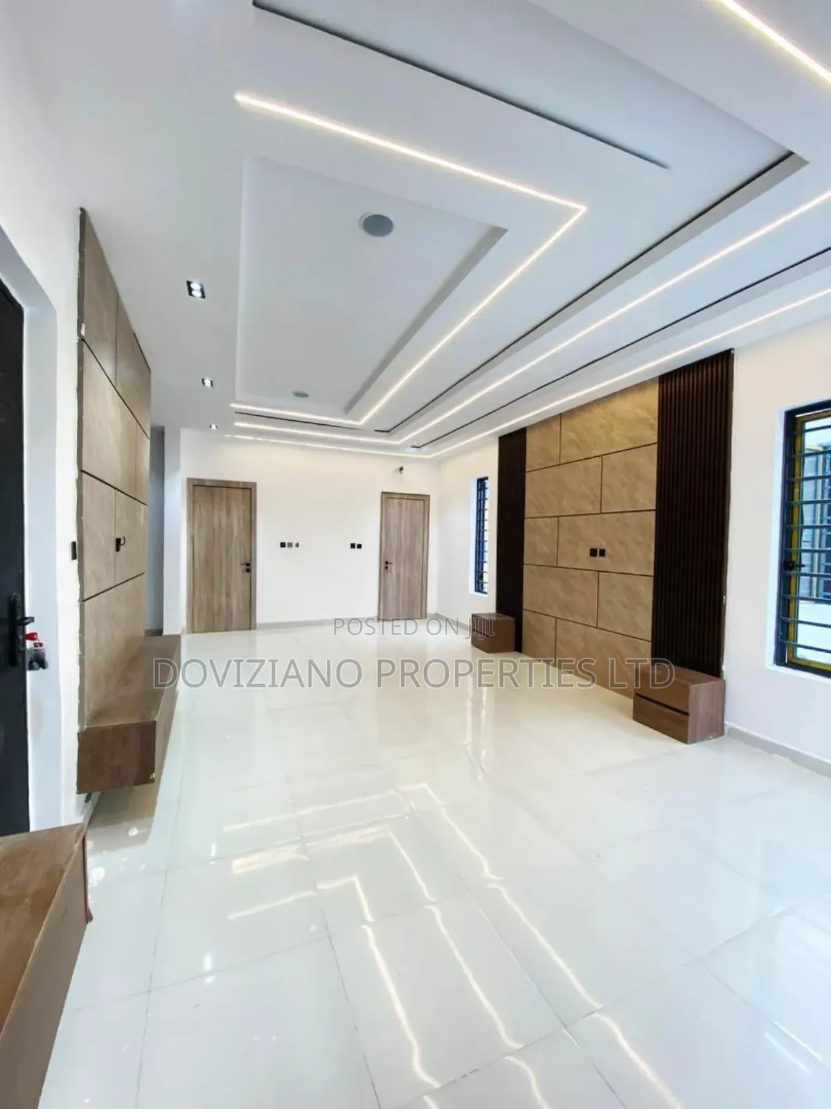 5bdrm Duplex in Lekki for sale in Lekki