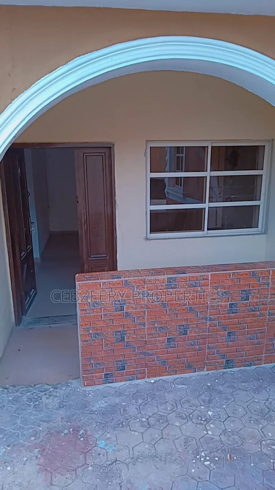 3bdrm Block of Flats in Mubarak Estate, Akute Ajuwon for rent in Akute Ajuwon