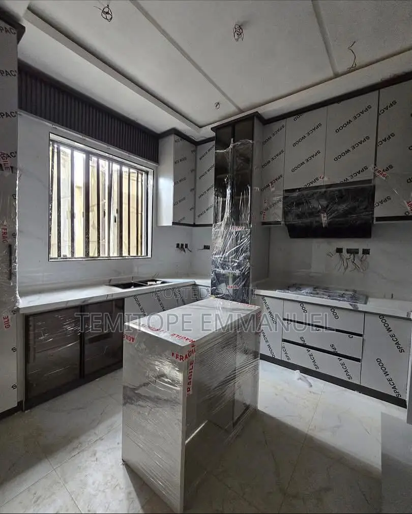 Furnished 5bdrm Duplex in Ikeja, Lagos for sale in Ikeja