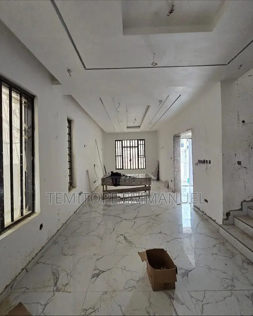 Furnished 5bdrm Duplex in Ikeja, Lagos for sale in Ikeja