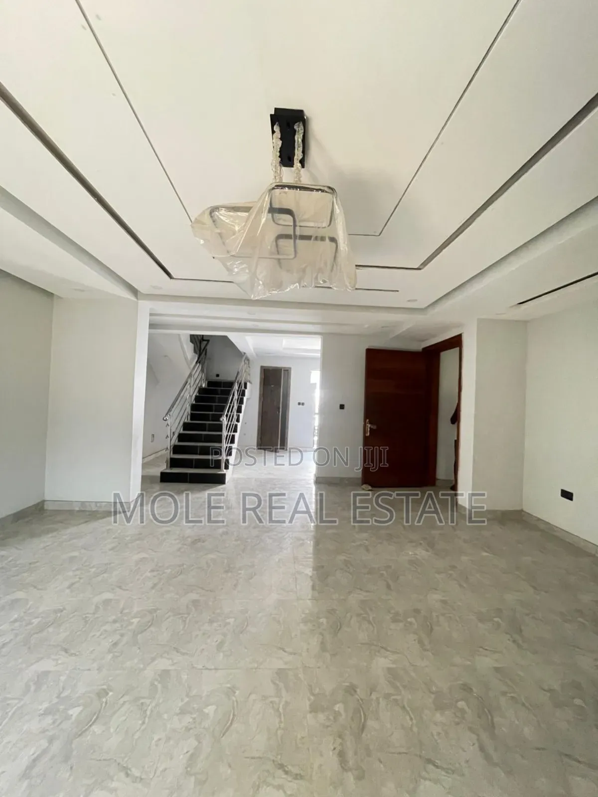 Furnished 4bdrm Duplex in Magodo, Ikoyi for sale in Ikoyi