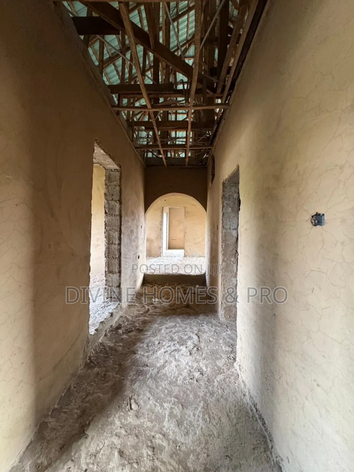 4bdrm Bungalow in Lugbe District for sale in Lugbe District