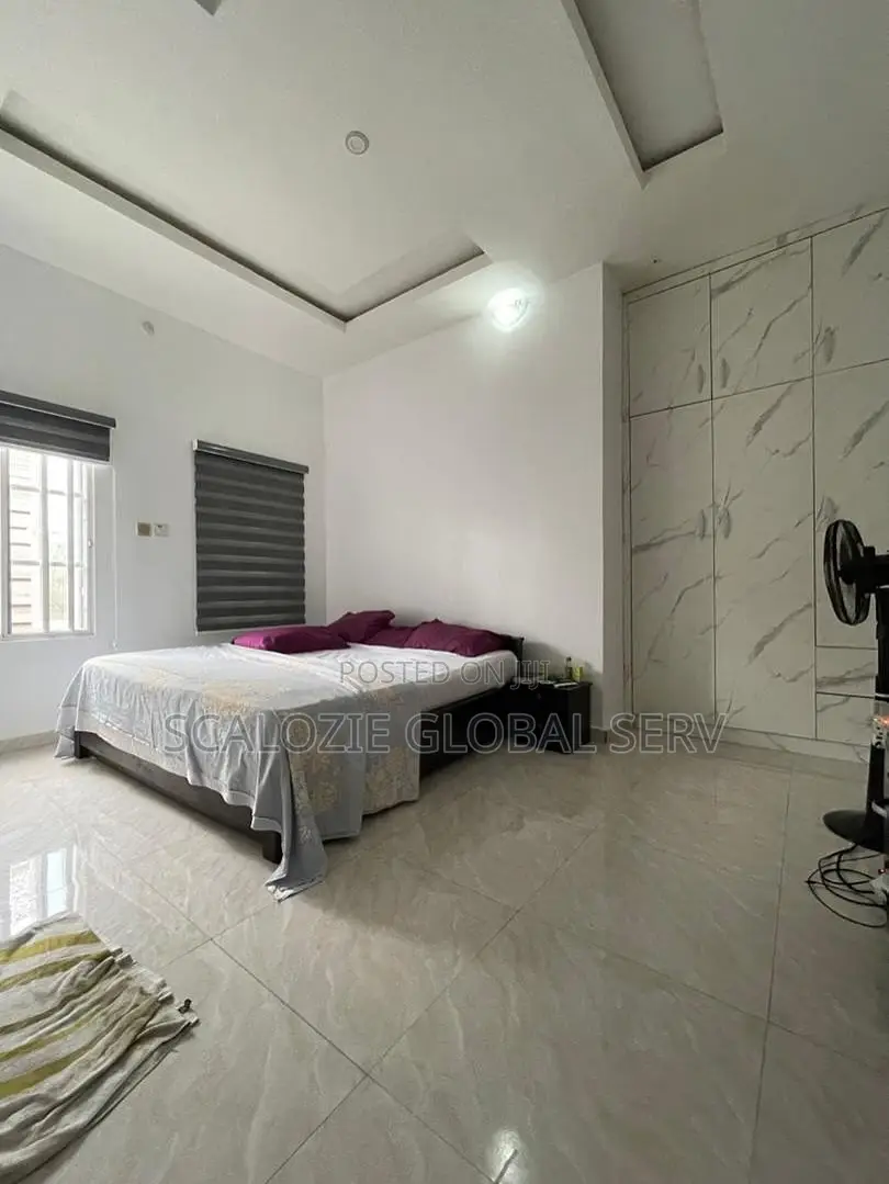 4bdrm Bungalow in Rumukwurushi - for sale in Port-Harcourt