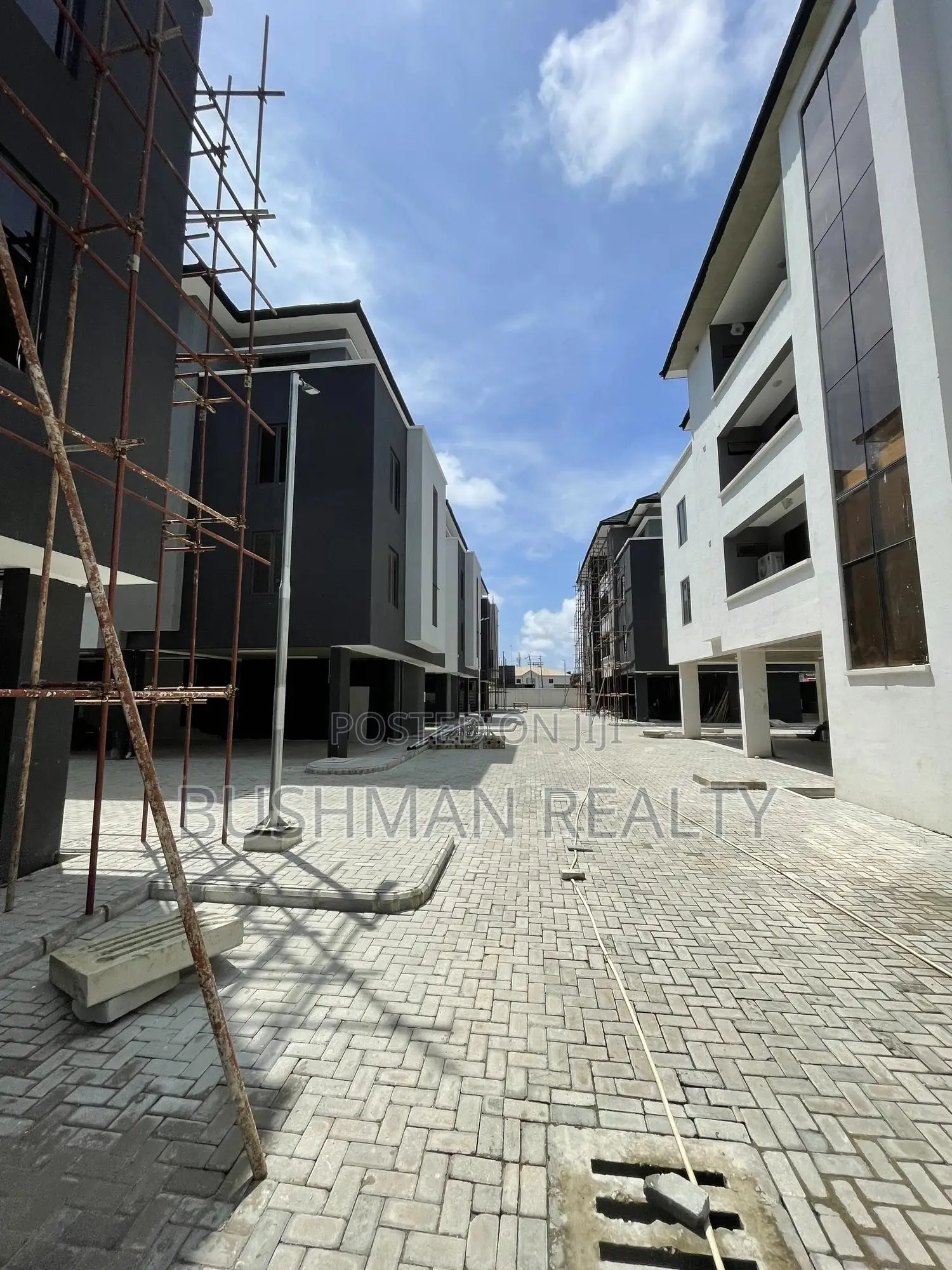 2bdrm Apartment in Lekki Phase 1 for rent in Lekki Phase 1