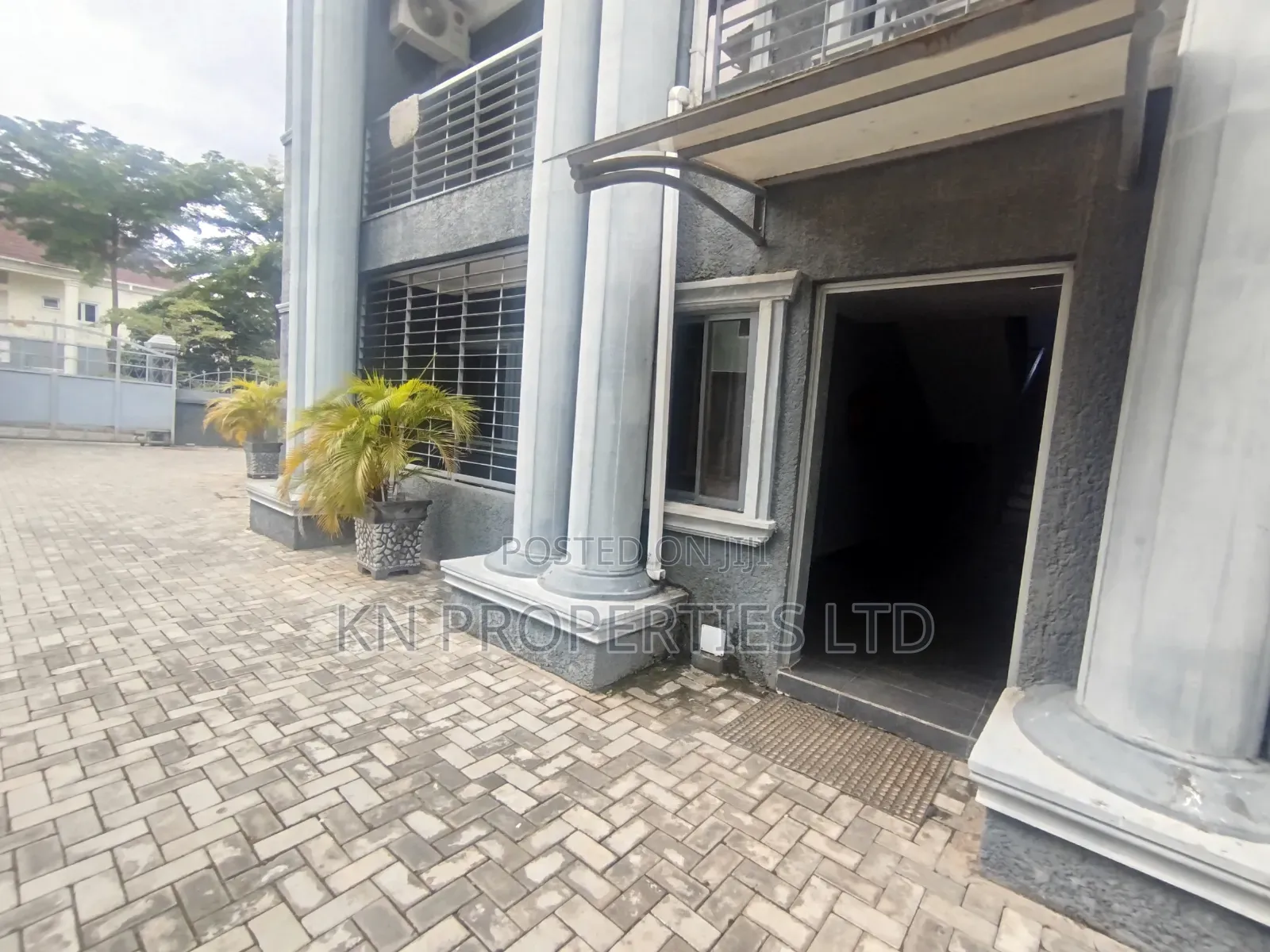 3bdrm Block of Flats in Gusape, Guzape District for rent in Guzape District