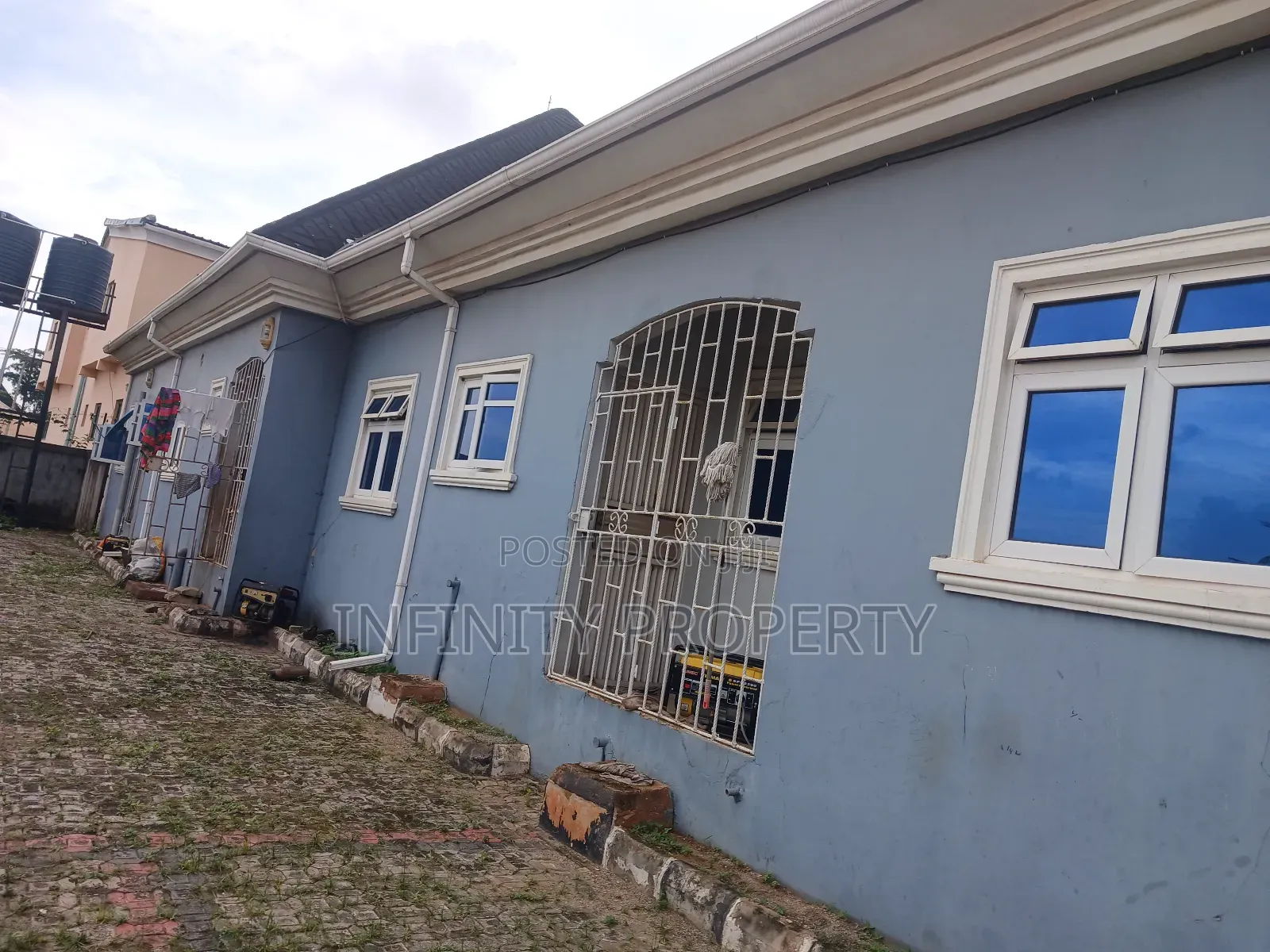 3bdrm Block of Flats in Okabere, Benin City for sale in Benin City