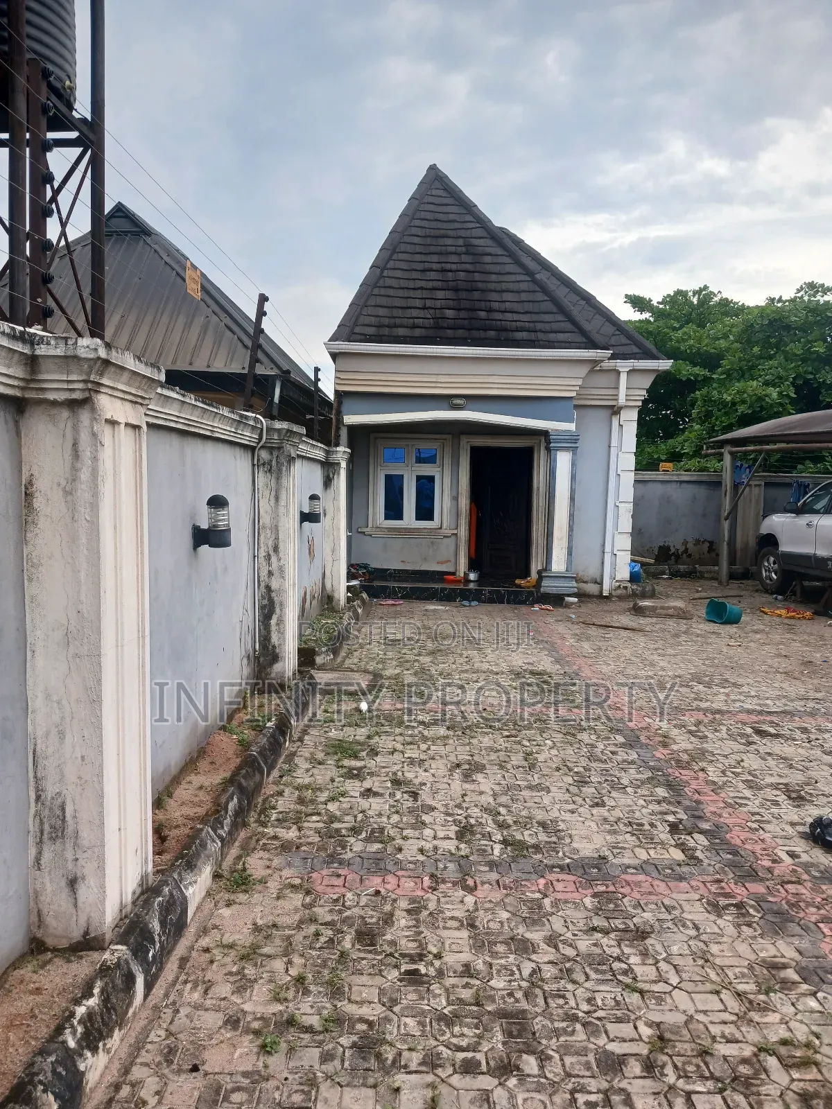 3bdrm Block of Flats in Okabere, Benin City for sale in Benin City