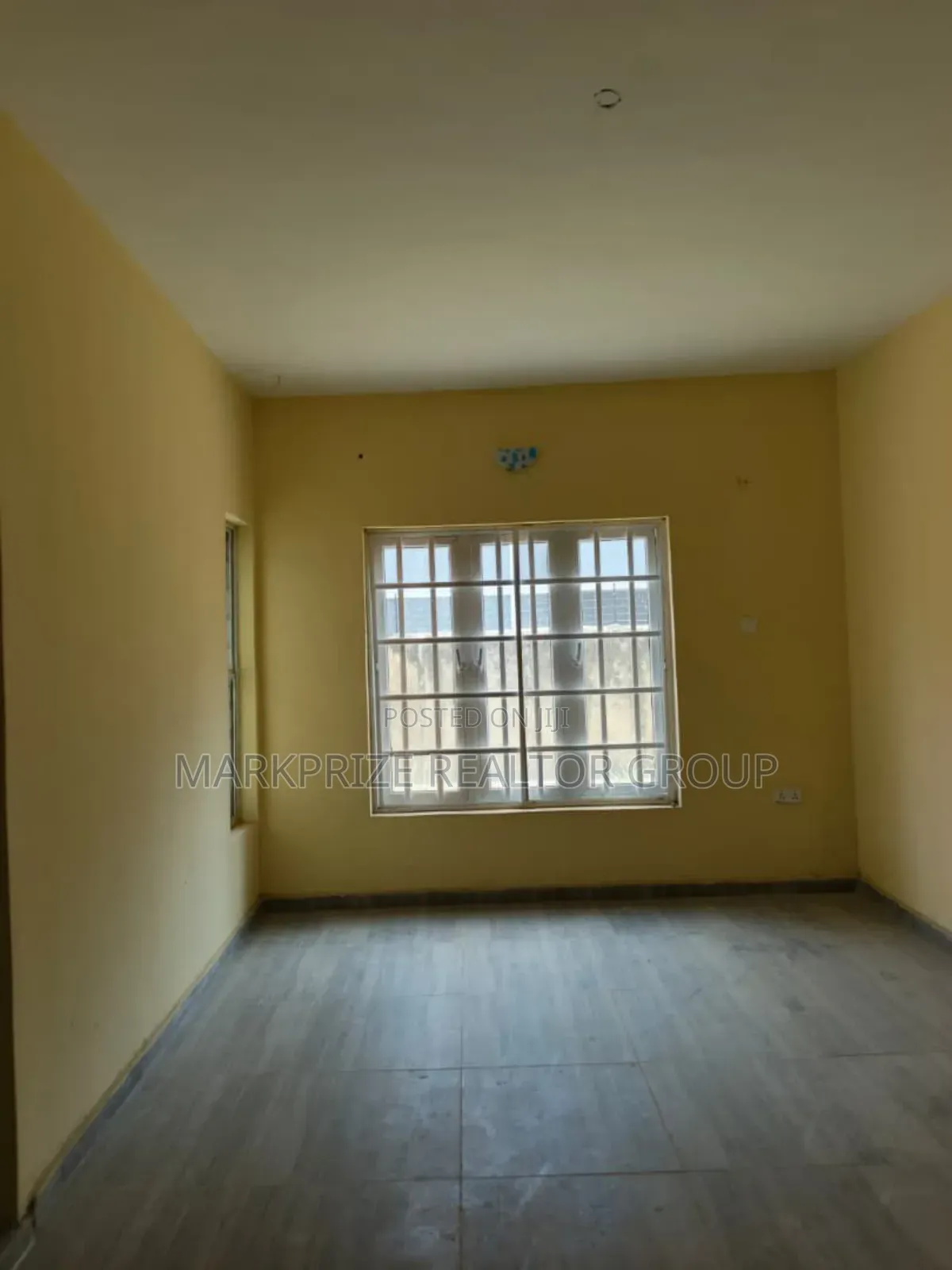 3bdrm Apartment in Ipaja for sale in Ipaja