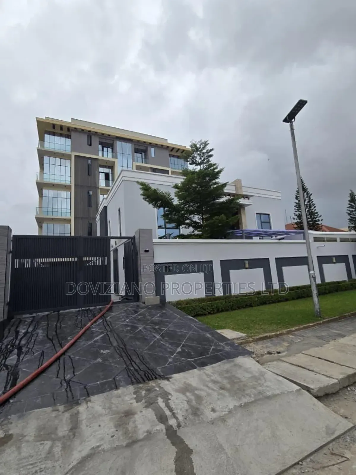 3bdrm Apartment in Lekki Phase 1 for sale in Lekki Phase 1