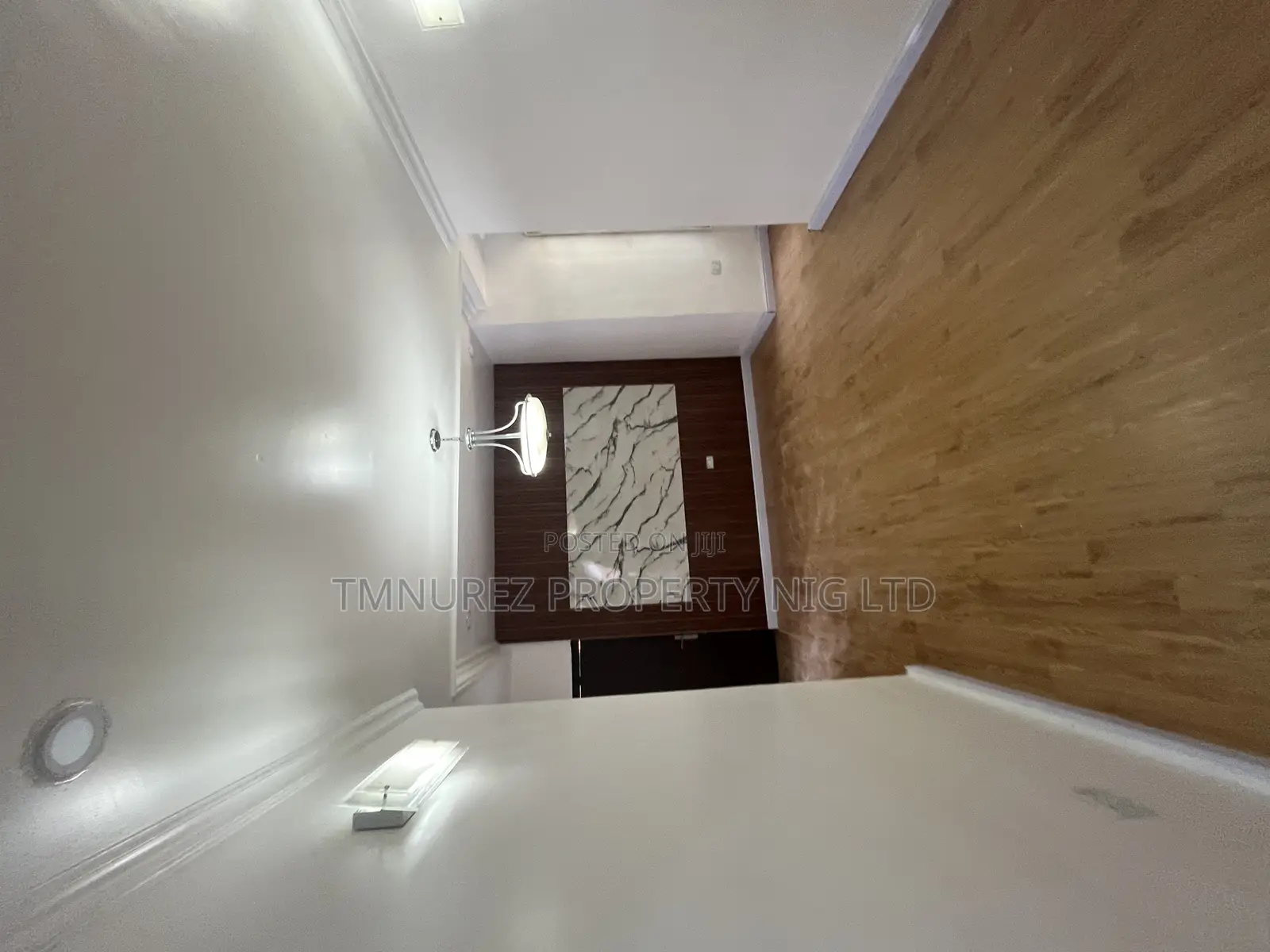 3bdrm Apartment in Lekki Phase 1 for rent in Lekki