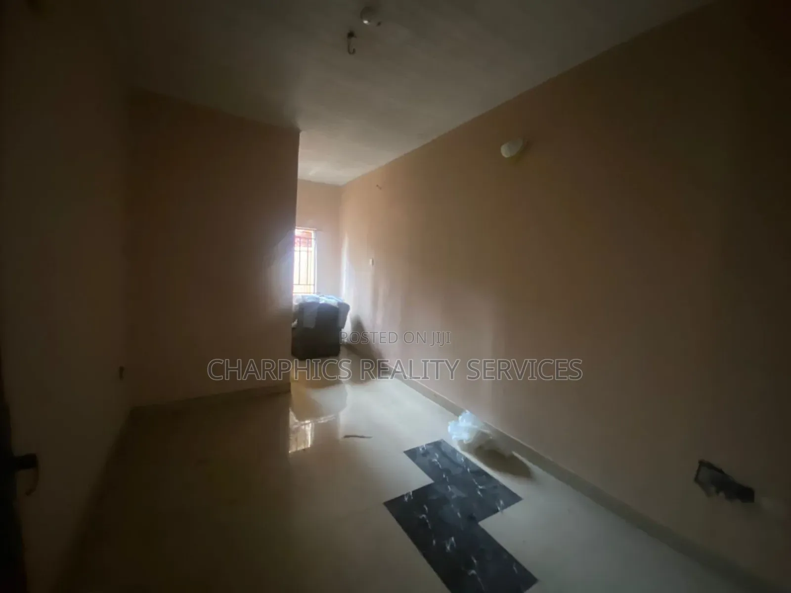 12 Rooms Detached House Warehouse at Ogudu in Ogudu