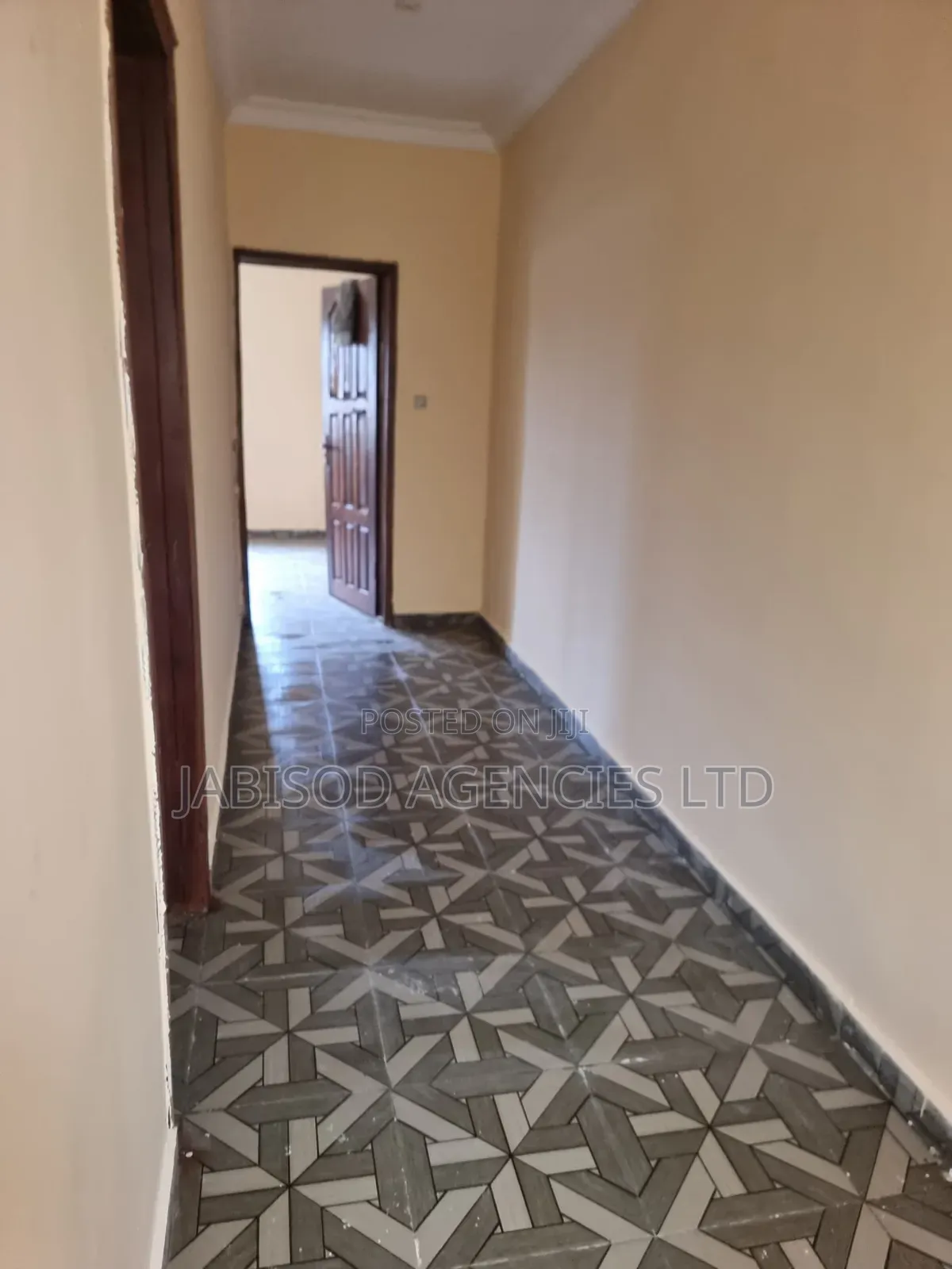 5bdrm Block of Flats in Ipota Village, Badagry for sale in Badagry