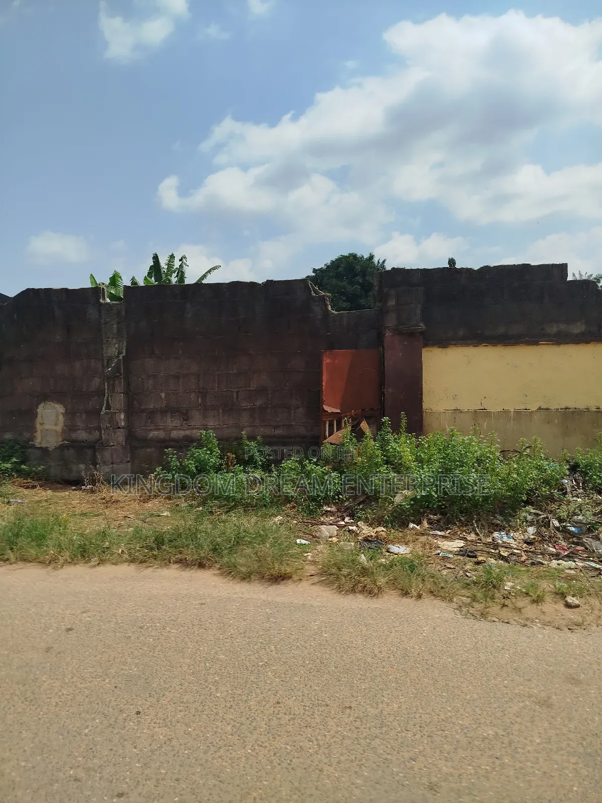 1 Acre of Land (3900sqm) at Ladoke Akintola Ikeja Gra Lagos C of O in Ikeja GRA