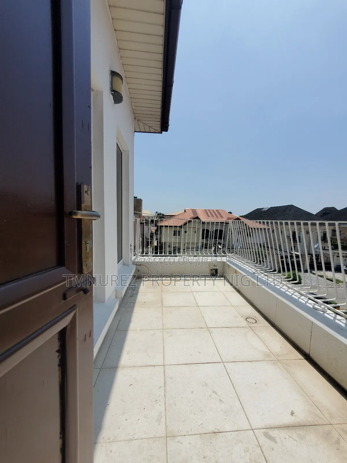 2bdrm Apartment in Lekki Phase1 Estate for rent in Lekki Phase 1