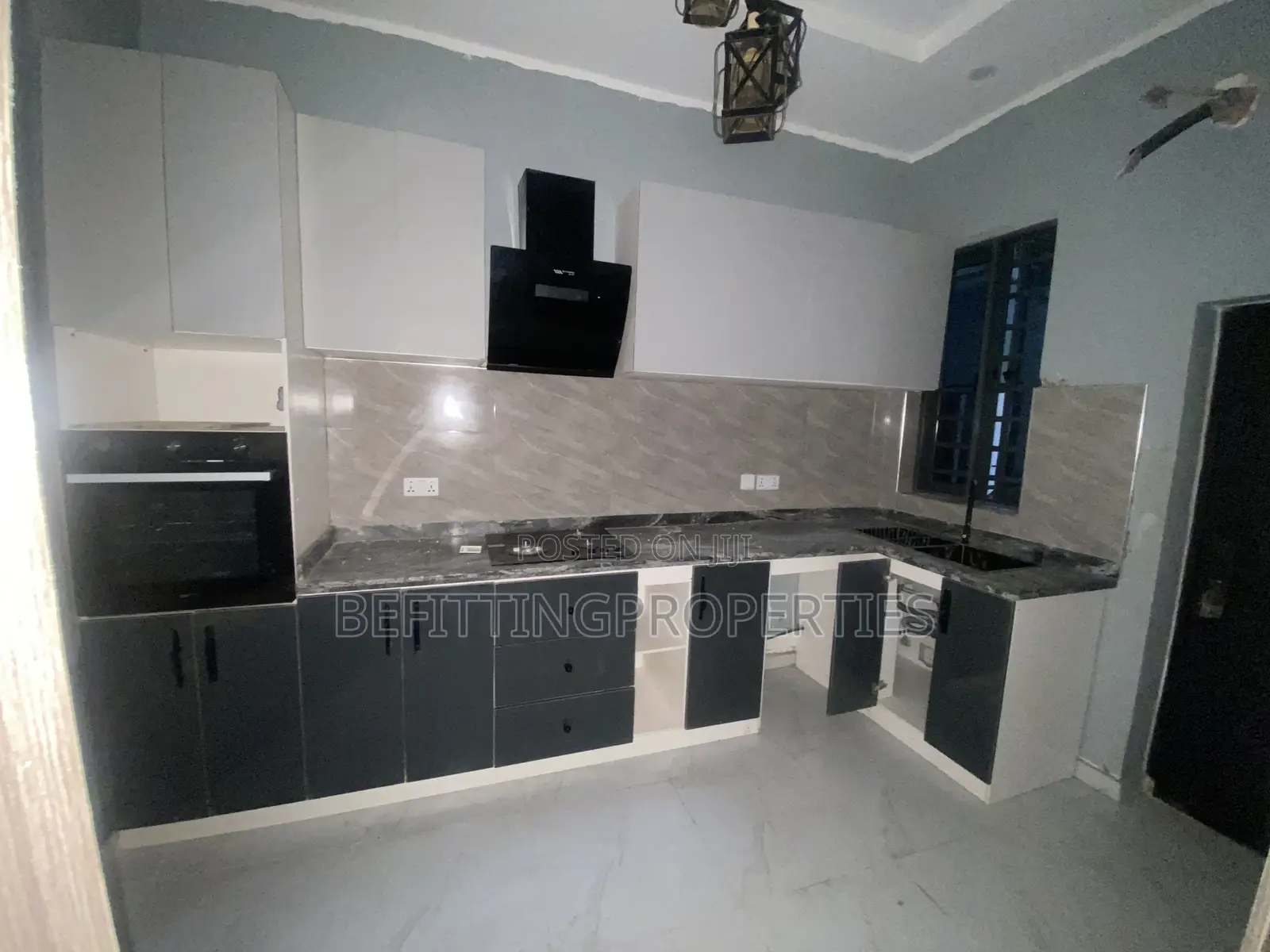 4bdrm Duplex in Ikeja for sale in Ikeja