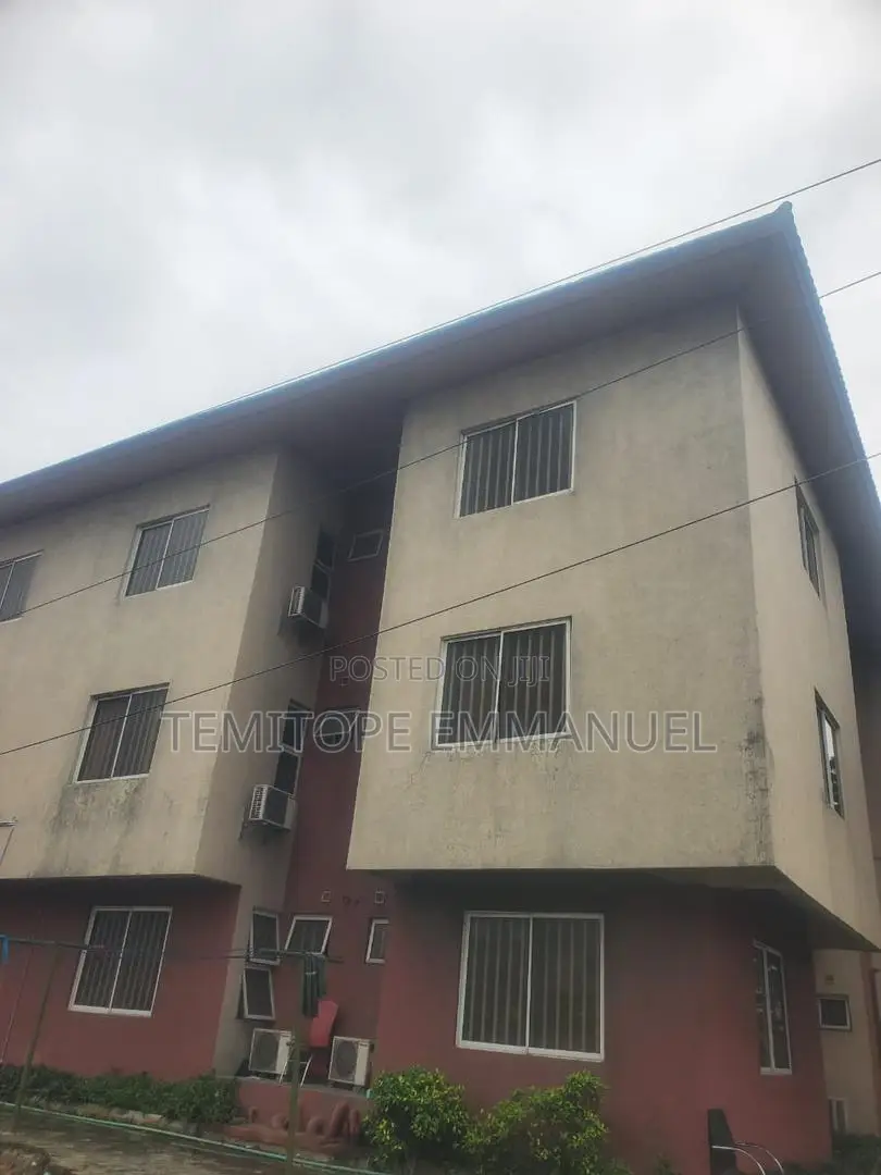 Strategically 9 Units Blocks of Flat + Bungalow in Lekki Phase 1