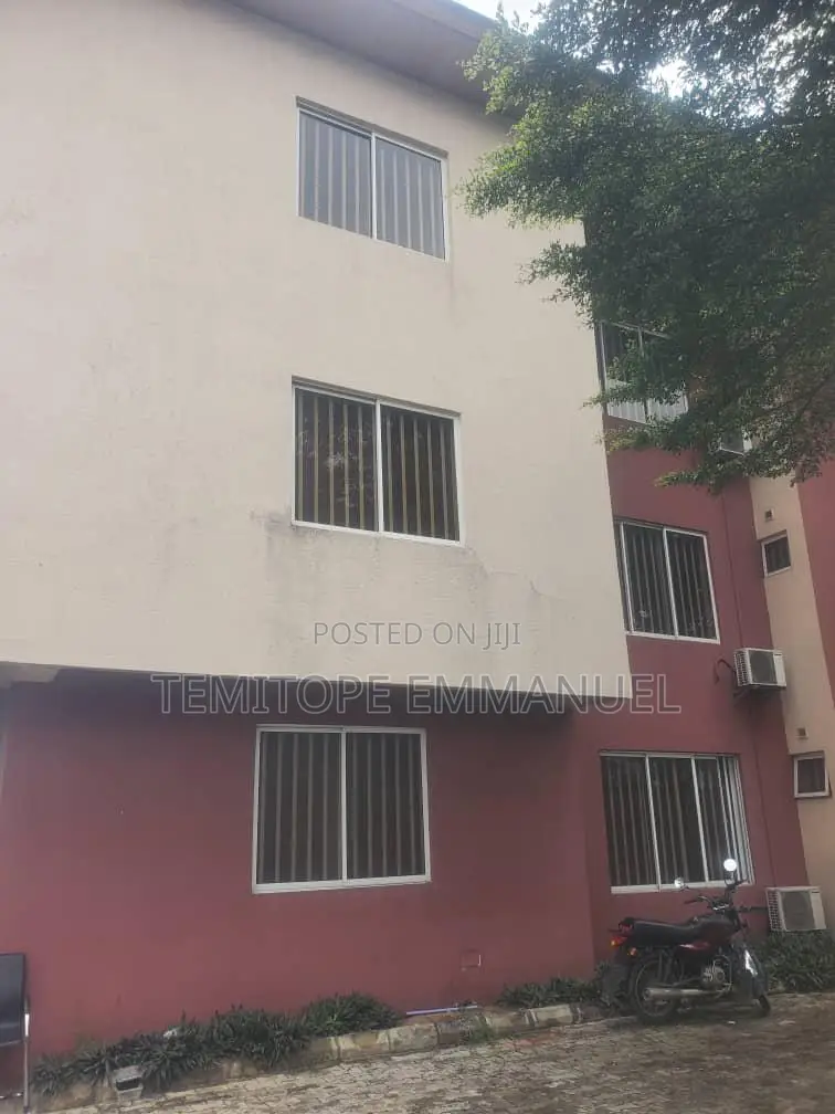 Strategically 9 Units Blocks of Flat + Bungalow in Lekki Phase 1