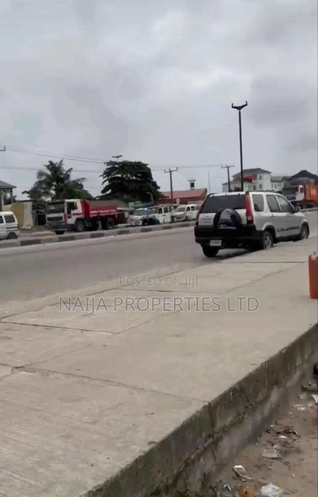 3 Plots of Land Directly Facing Lekki-Epe Express at Aiyeteju for Sale in Ibeju