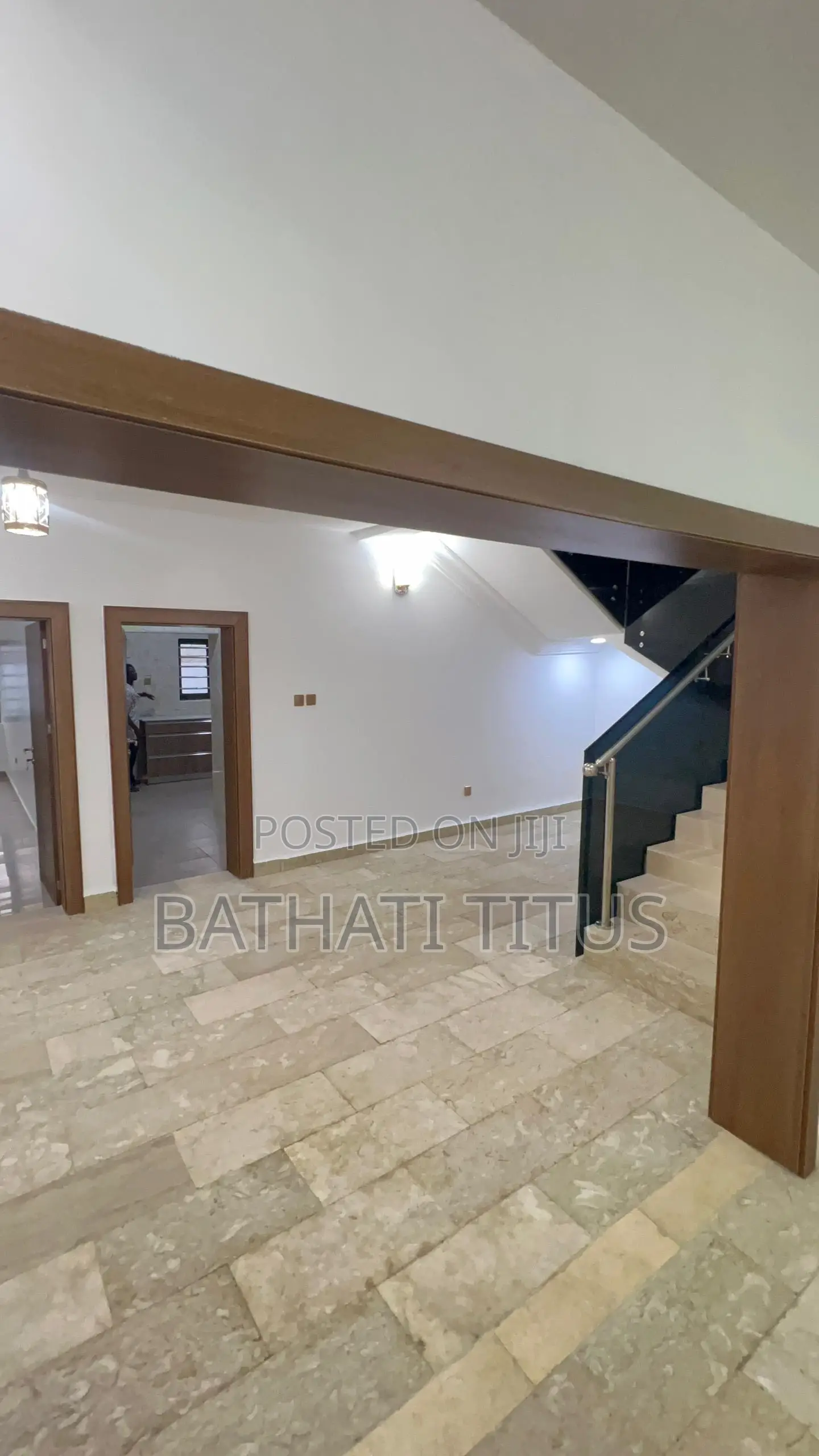 5bdrm Duplex in Gwarimpa Estate, Bunkoro for sale in Bunkoro