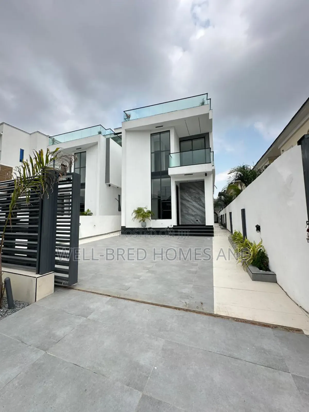 5bdrm Duplex in Chevron Lekki Lagos for sale in Lekki