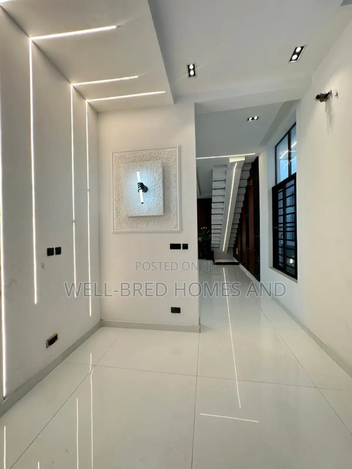 5bdrm Duplex in Chevron, Lekki, for sale in Lekki