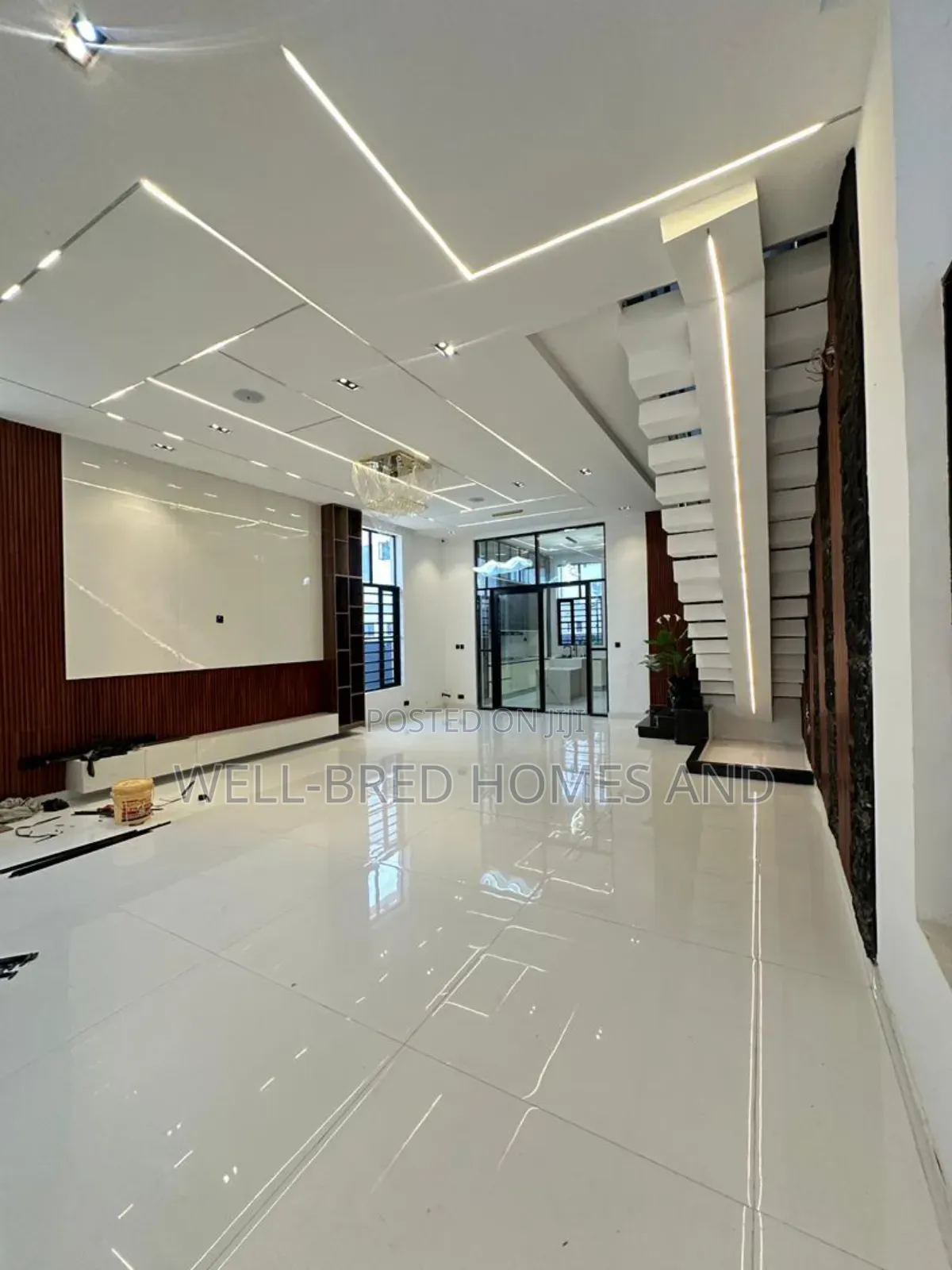 5bdrm Duplex in Chevron, Lekki, for sale in Lekki