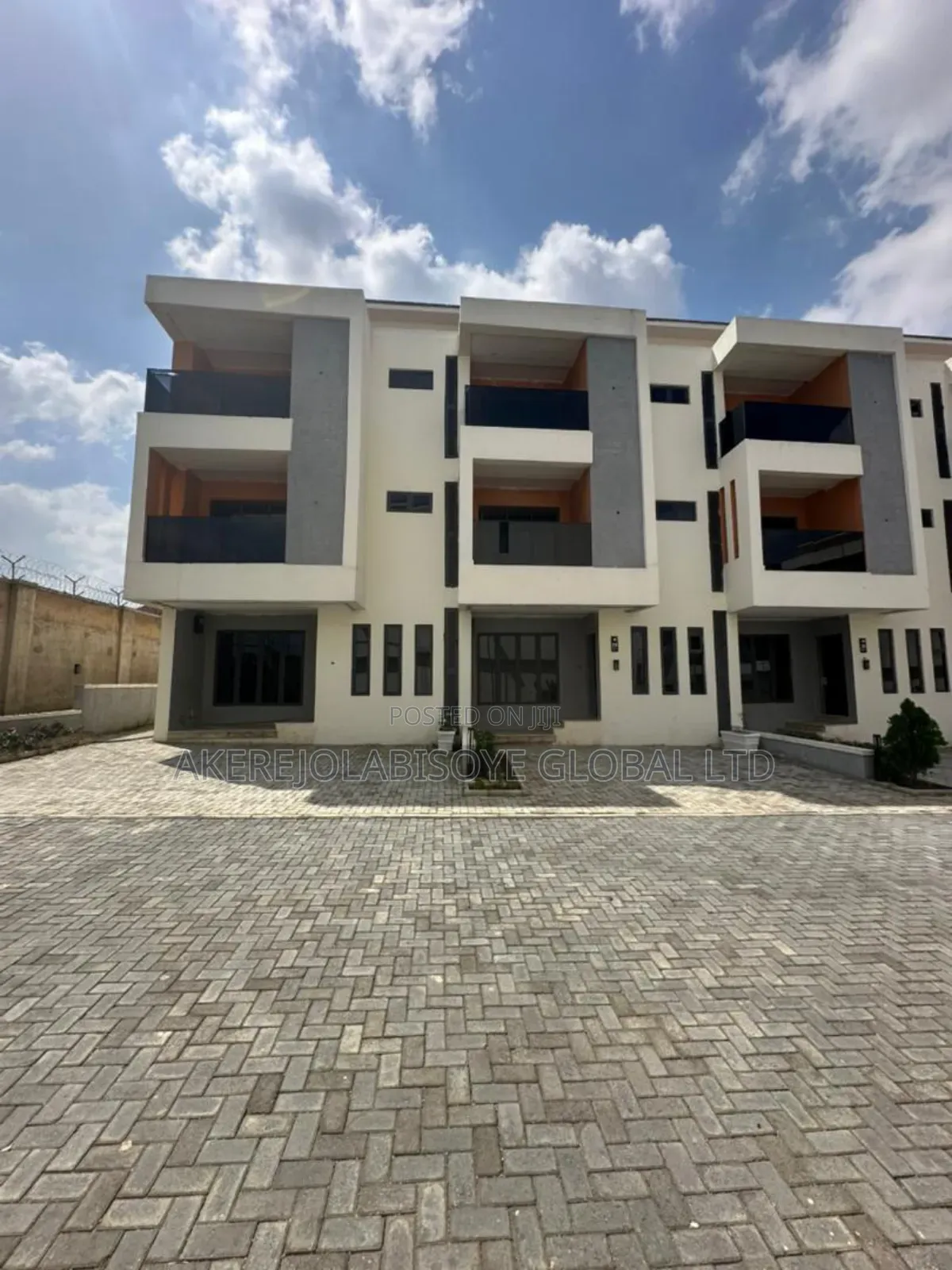 4bdrm Townhouse/Terrace in In An Estate Around for sale in Life Camp