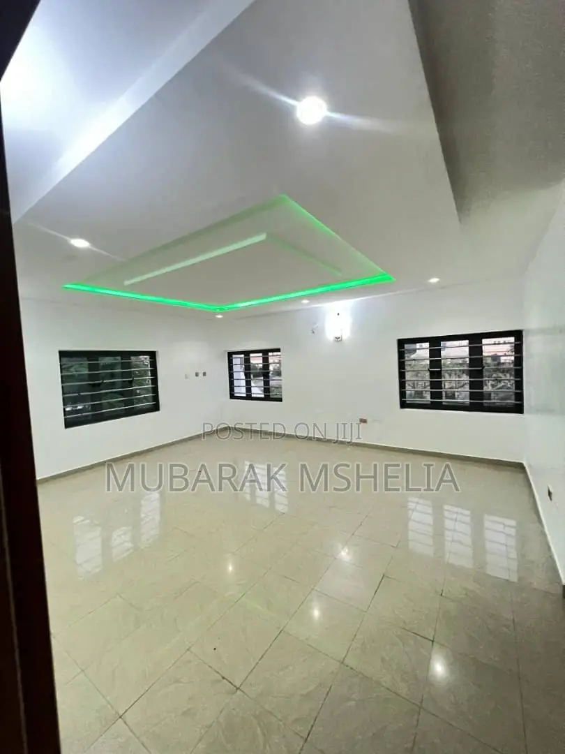 5bdrm Duplex in Gwarinpa for sale in Gwarinpa