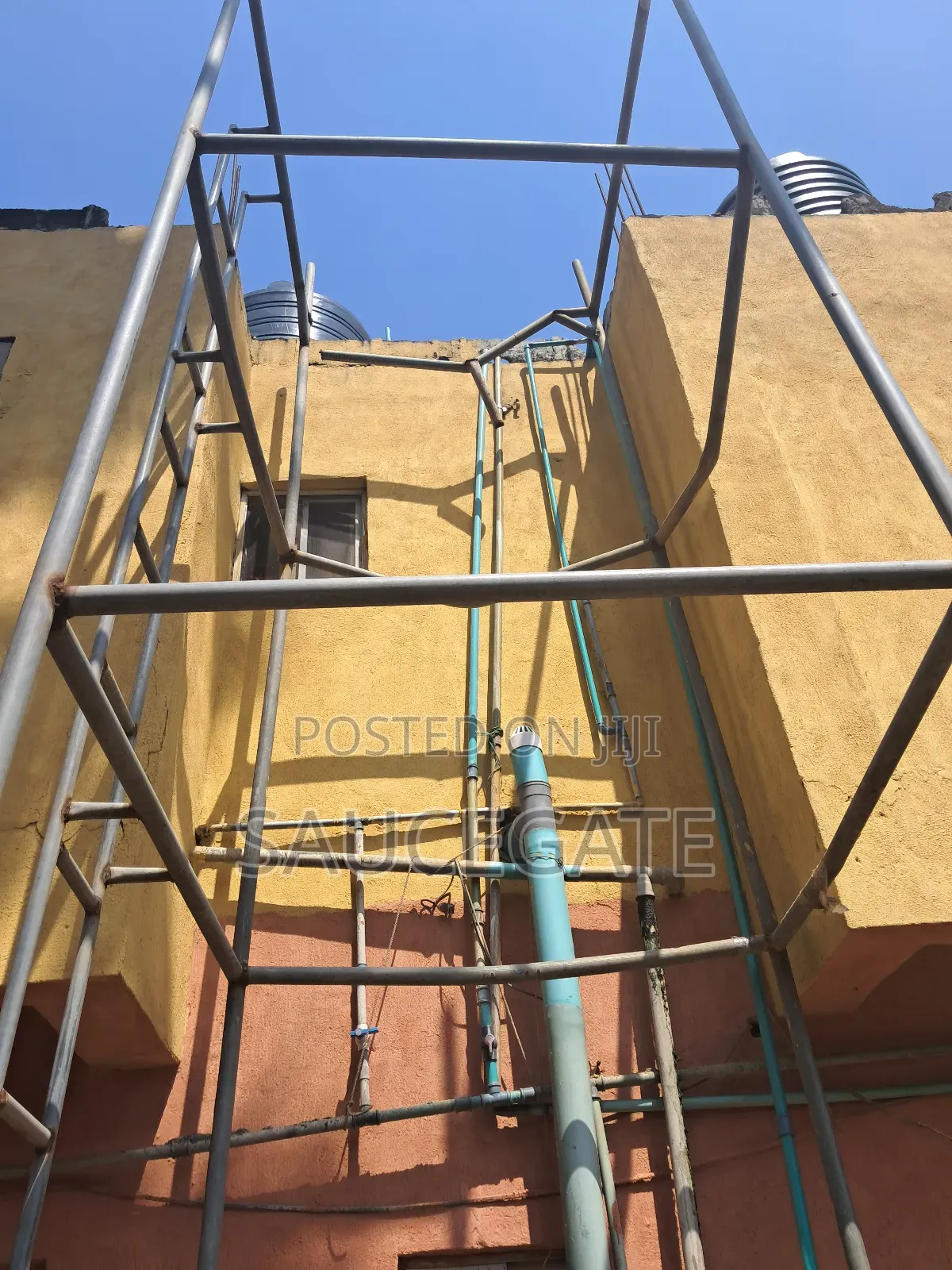 3bdrm Block of Flats in Site A, Satellite Town for sale in Satellite Town