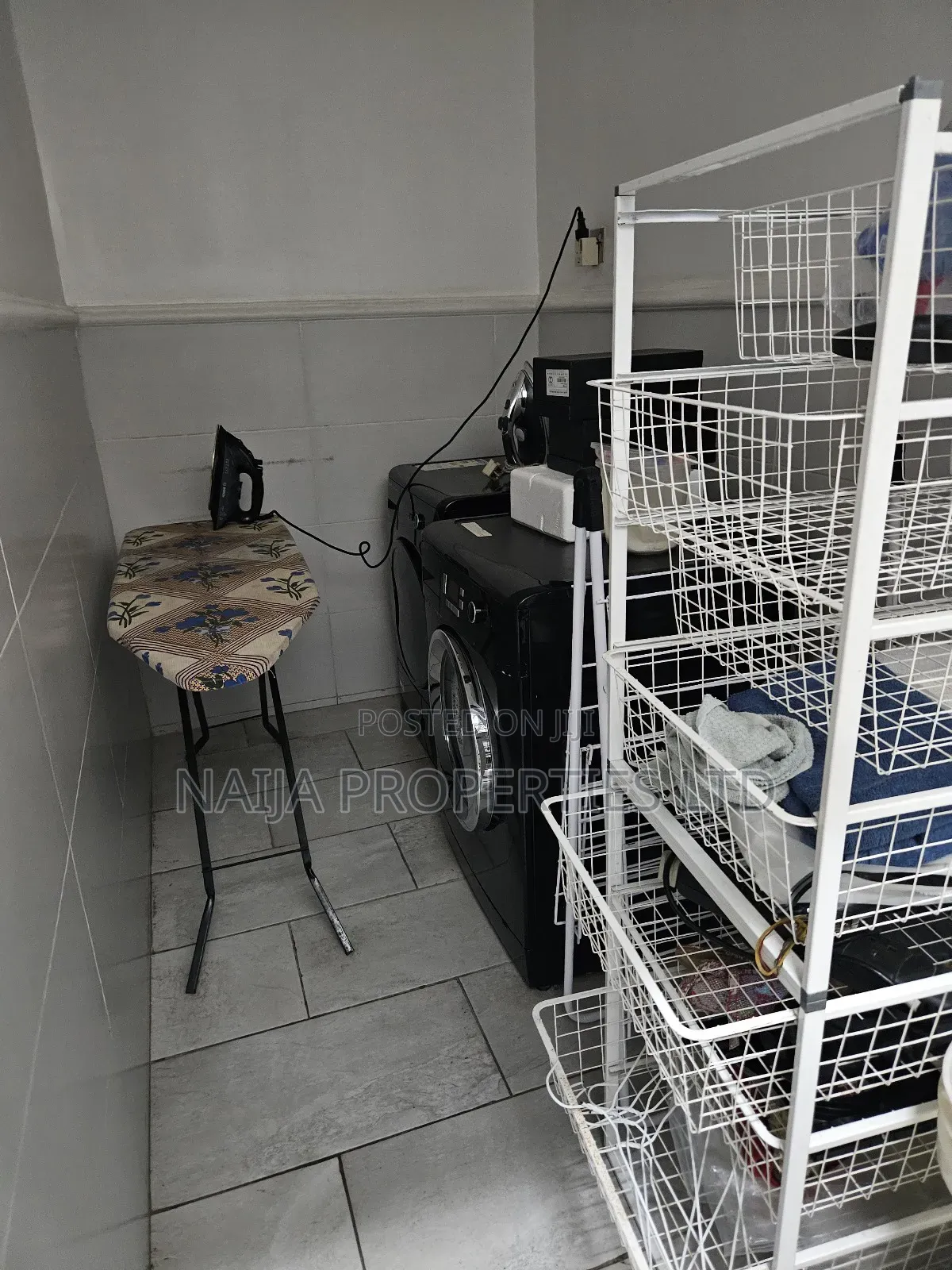 3bdrm Apartment in Oniru Estate, Victoria Island for sale in Victoria Island