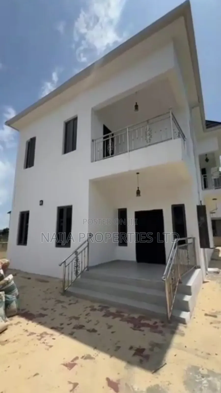 5bdrm Duplex in Sapphire Garden, Awoyaya for sale in Awoyaya