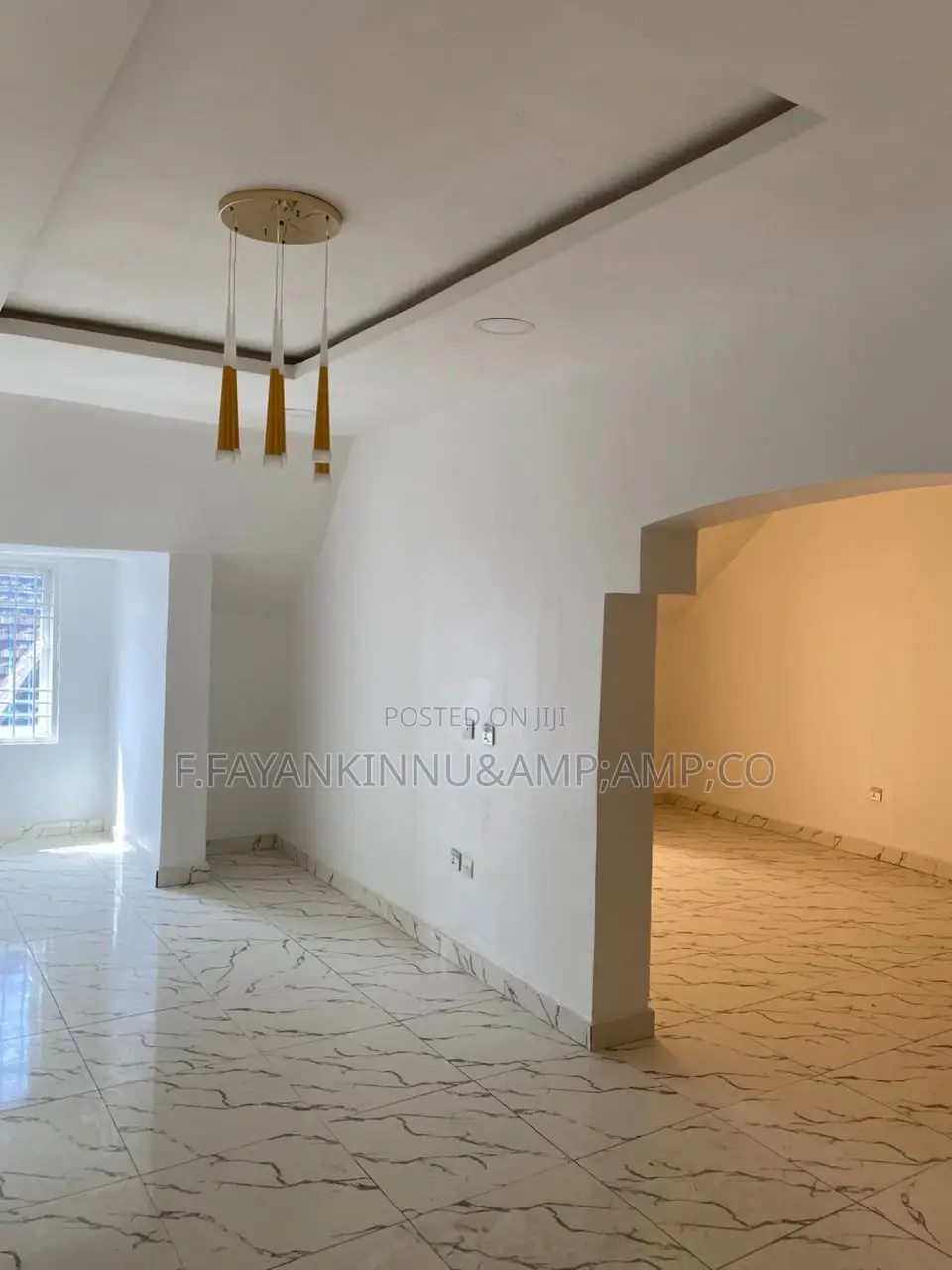 6bdrm Duplex in Apo District for sale in Apo District