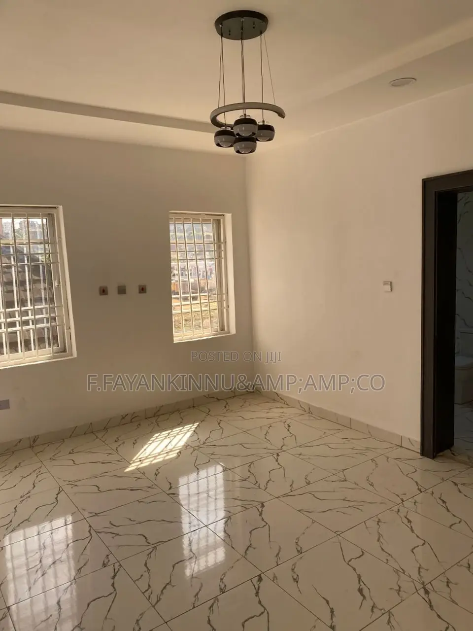 6bdrm Duplex in Apo District for sale in Apo District