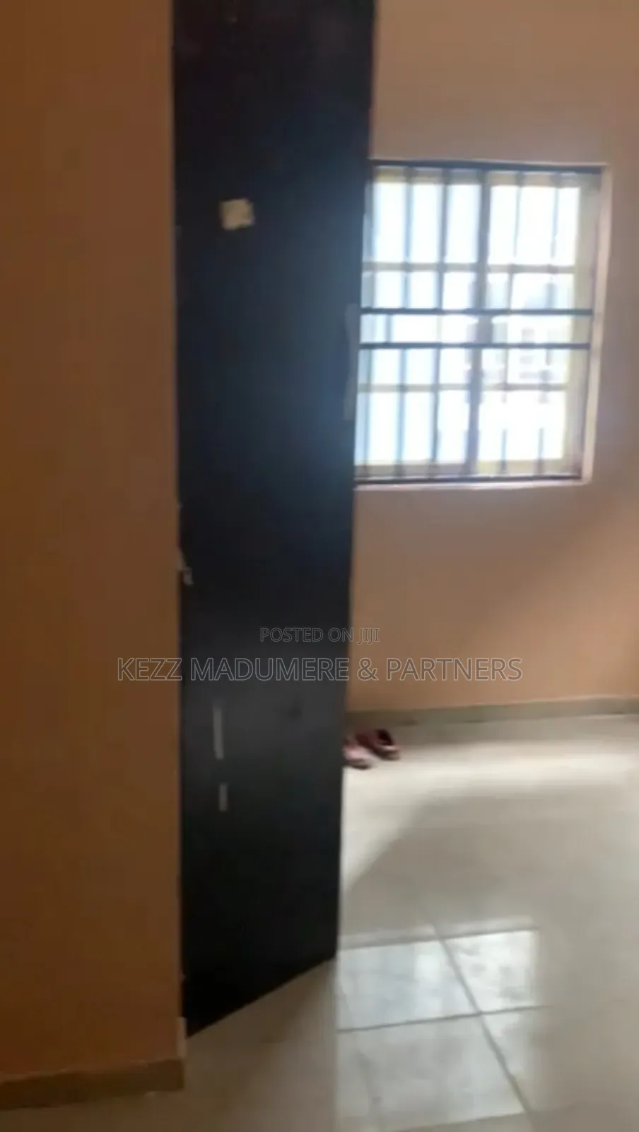 3bdrm Block of Flats in Iwofe Road Port for rent in Port-Harcourt