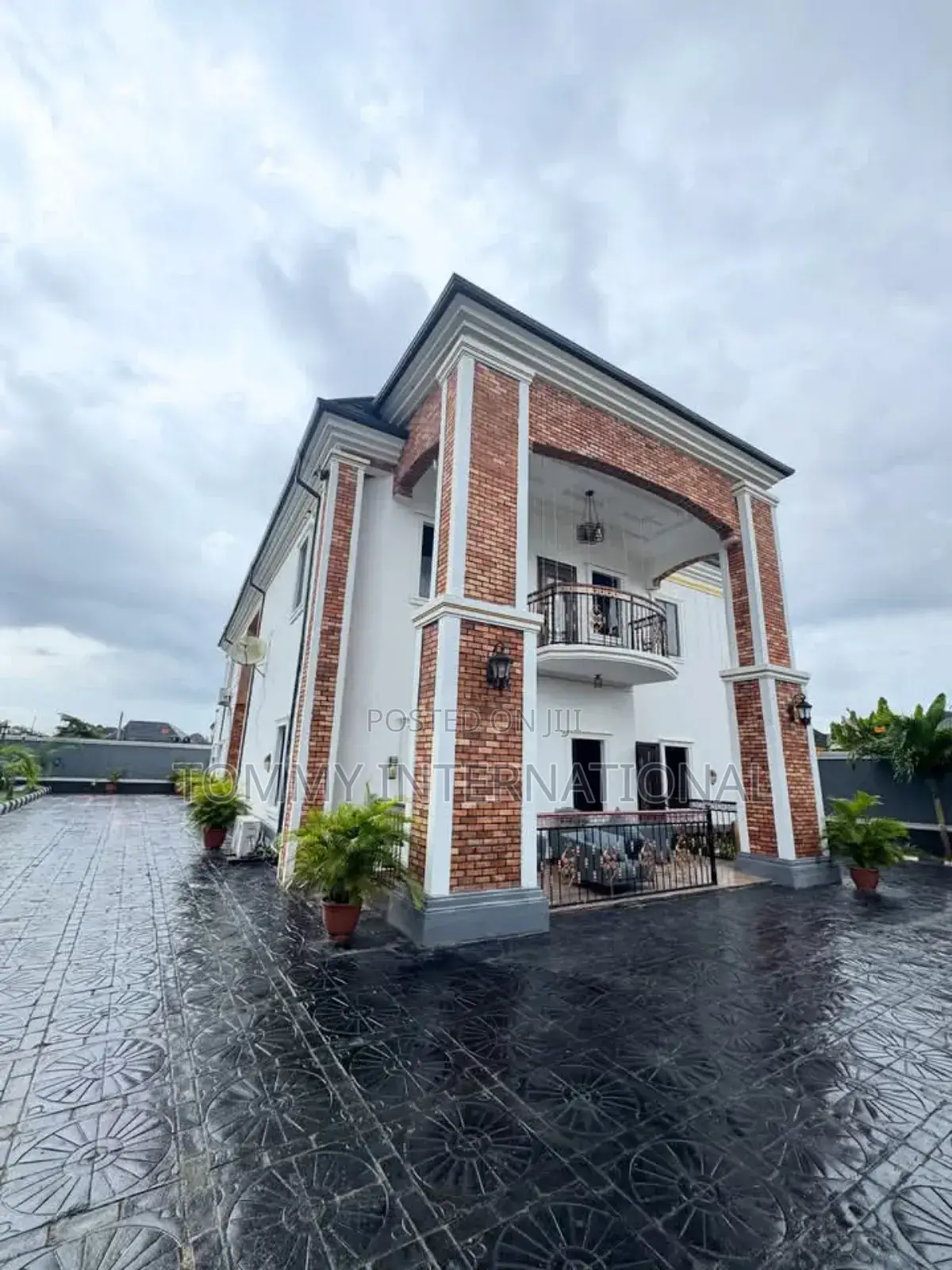 5bdrm Duplex in New Heaven Estate, Port-Harcourt for sale in Port-Harcourt