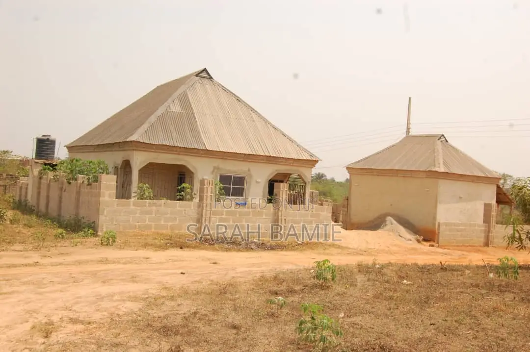 1bdrm House in Obafemi-Owode for sale in Obafemi-Owode