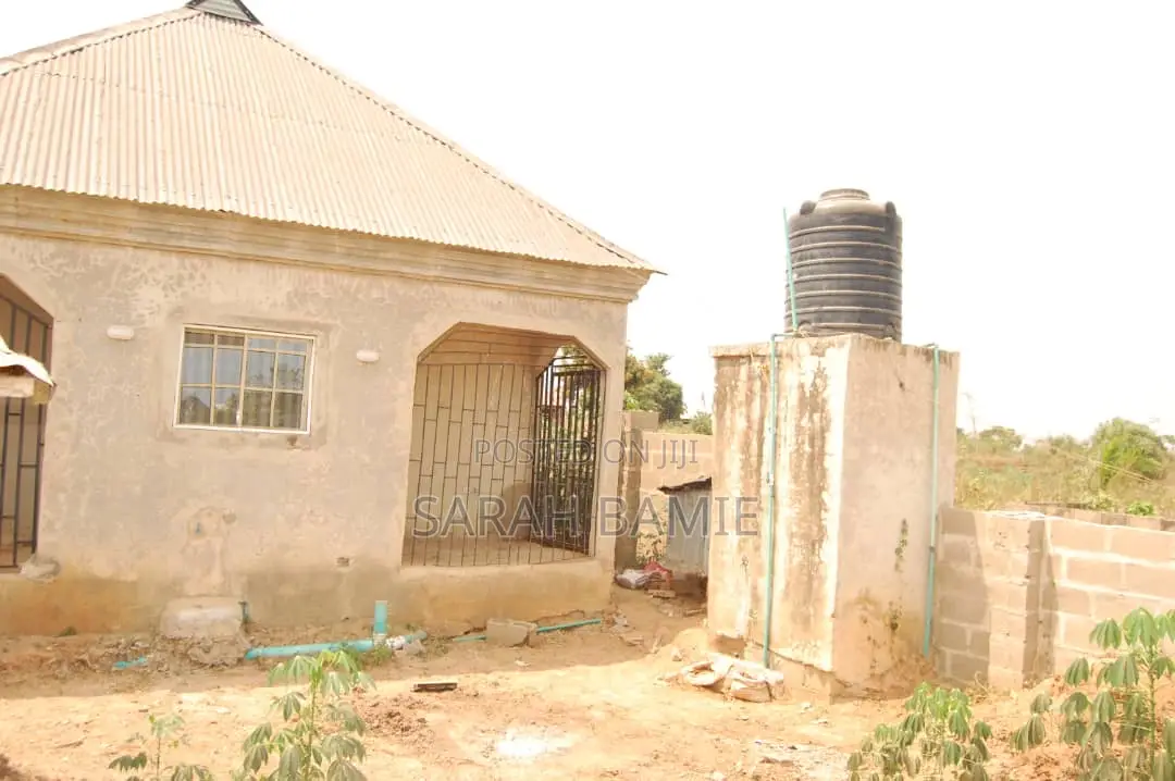 1bdrm House in Obafemi-Owode for sale in Obafemi-Owode