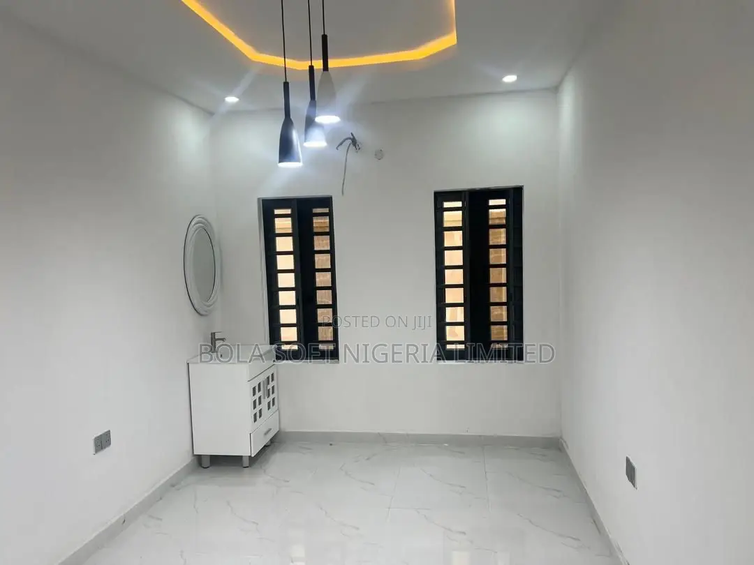 4bdrm Duplex in Star Gate Oluyole for sale in Oluyole