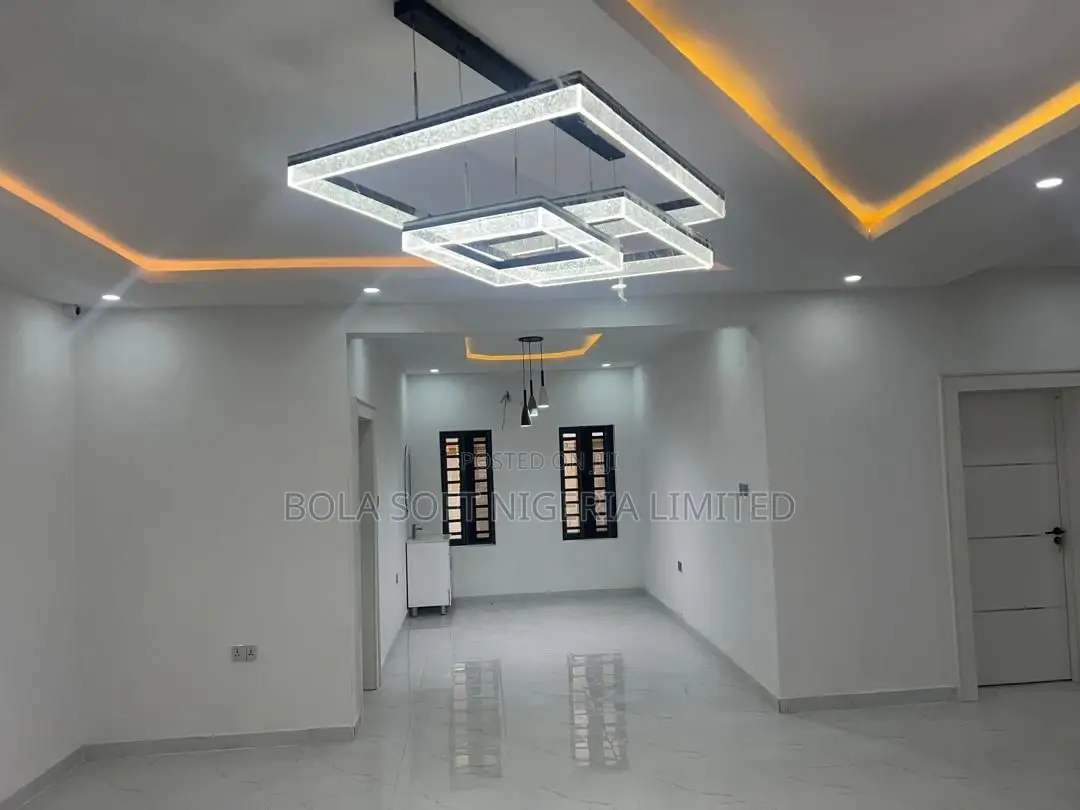 4bdrm Duplex in Star Gate Oluyole for sale in Oluyole