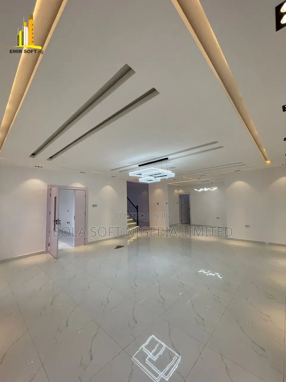4bdrm Mansion in Oluyole Estate for sale in Oluyole