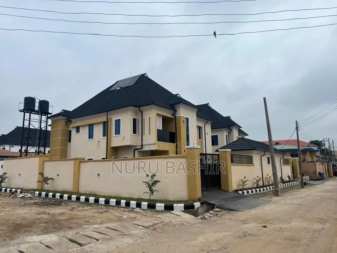 Furnished 4bdrm Duplex in Star Gate, Oluyole Estate for sale in Oluyole Estate