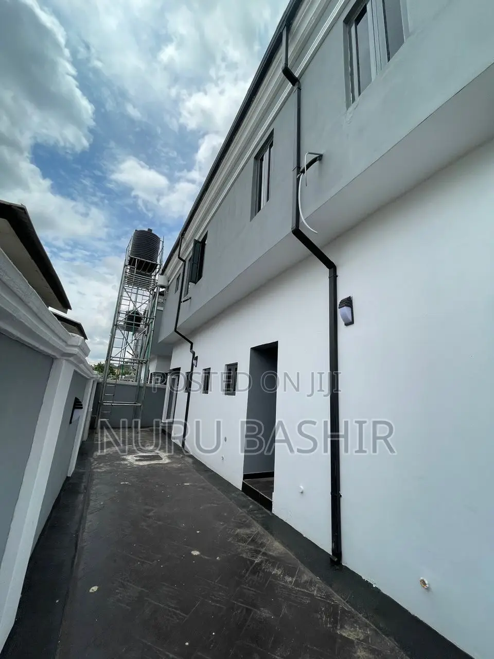 Furnished 5bdrm Duplex in Oluyole Estate for sale in Oluyole Estate