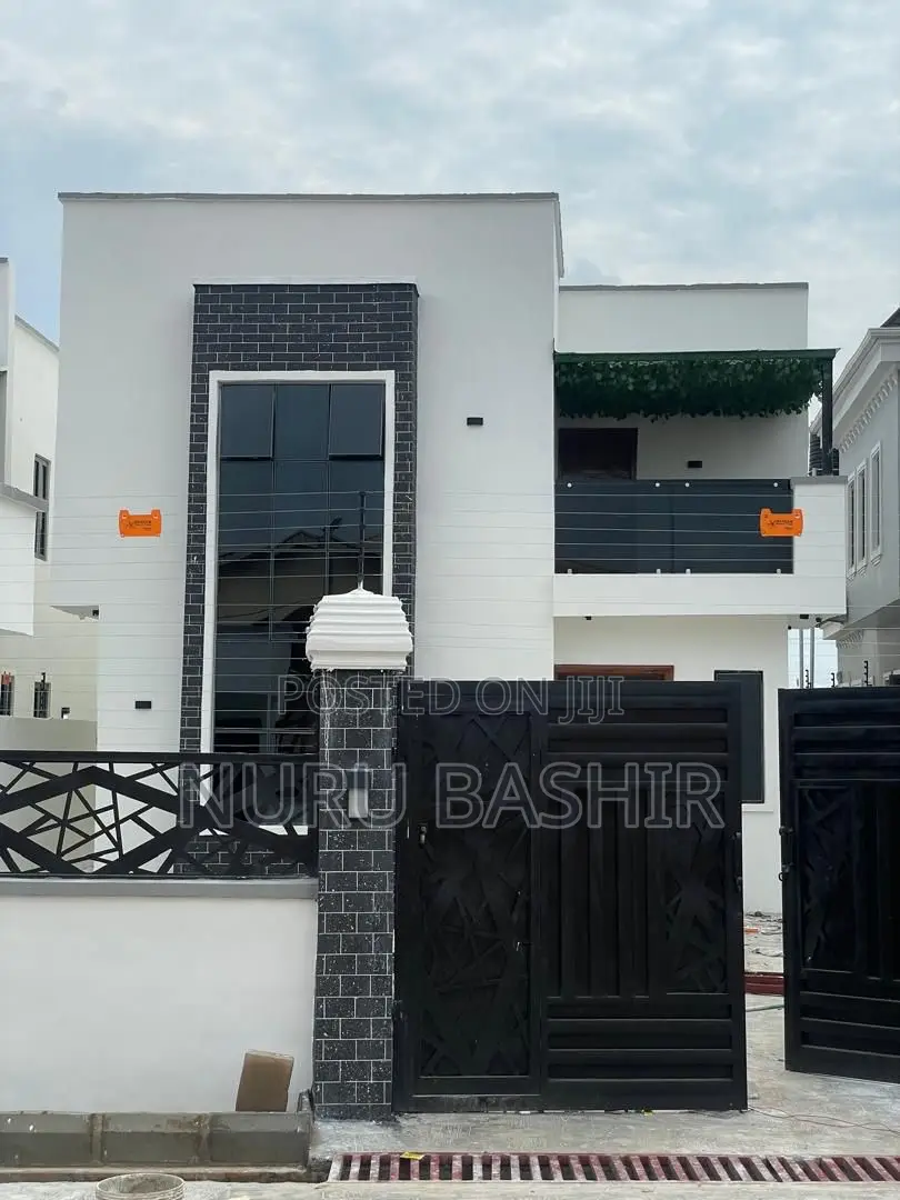 Furnished 4bdrm Duplex in Emmanuel Estate, Jericho for sale in Jericho