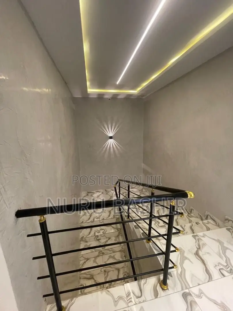 Furnished 4bdrm Duplex in Emmanuel Estate, Jericho for sale in Jericho
