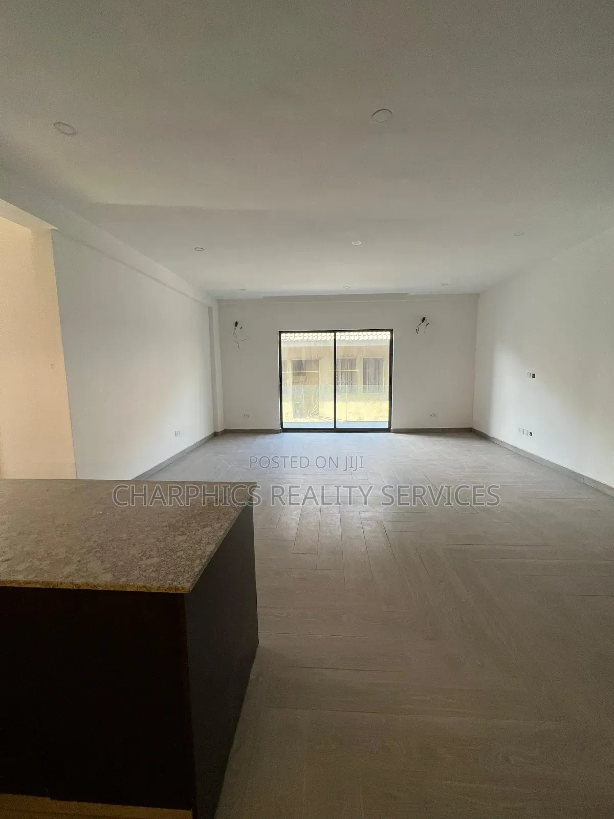 3bdrm Apartment In Ikate For Sale in Ikate