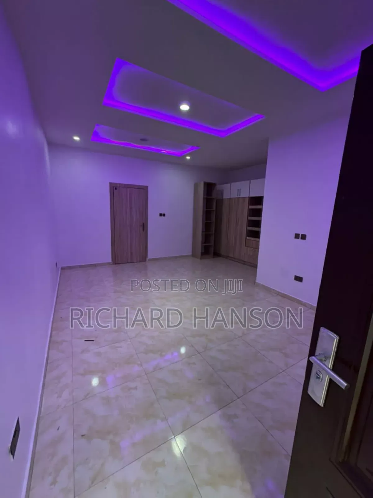 1bdrm Shared Apartment in Royal Pine Estate, Lekki Phase 2 for rent in Lekki Phase 2