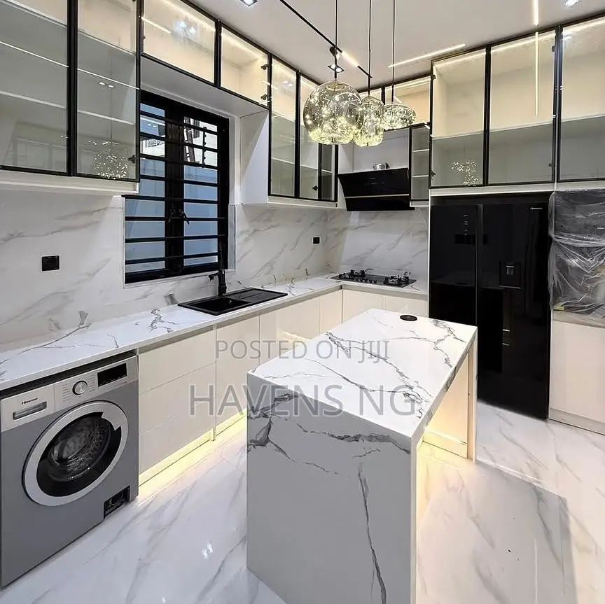 4bdrm Duplex in Abraham Adesanya Estate for sale in Abraham Adesanya Estate