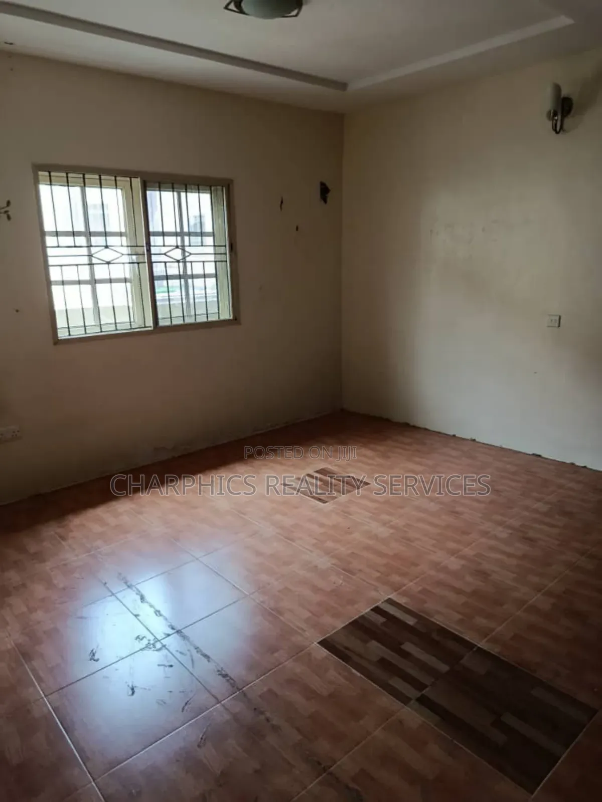 5bdrm Duplex in Agungi for rent in Agungi