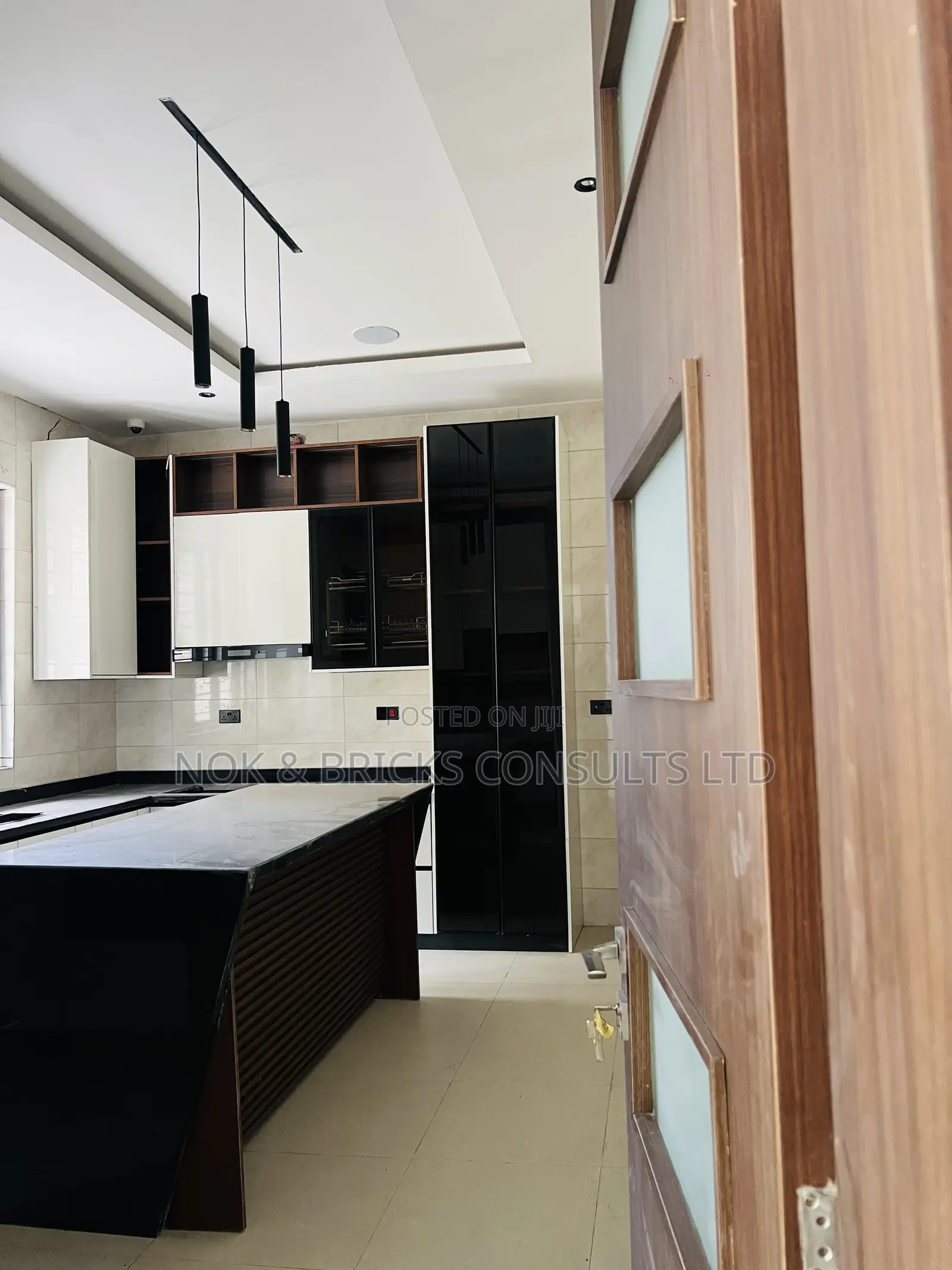 7bdrm Duplex in The Bridge Estate, Galadimawa for sale in Galadimawa
